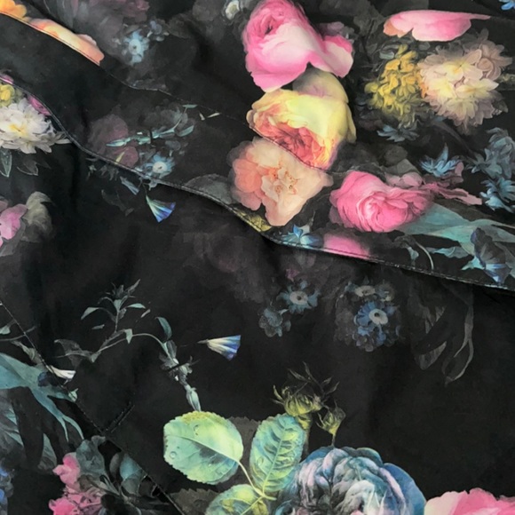 Women’s Winter Jacket - Picture 2 of 3